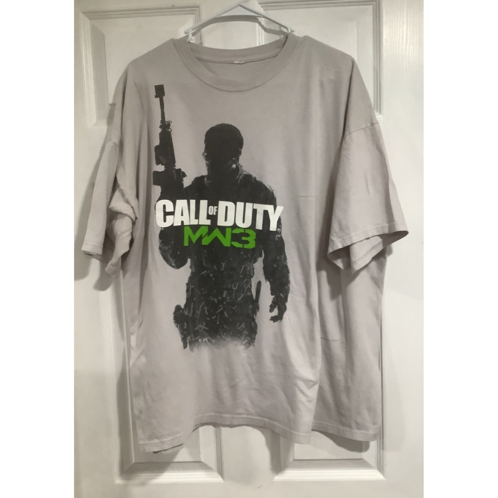 Call of Duty Shirt Gray Modern Warfare Tee No Size Tag Like An XL